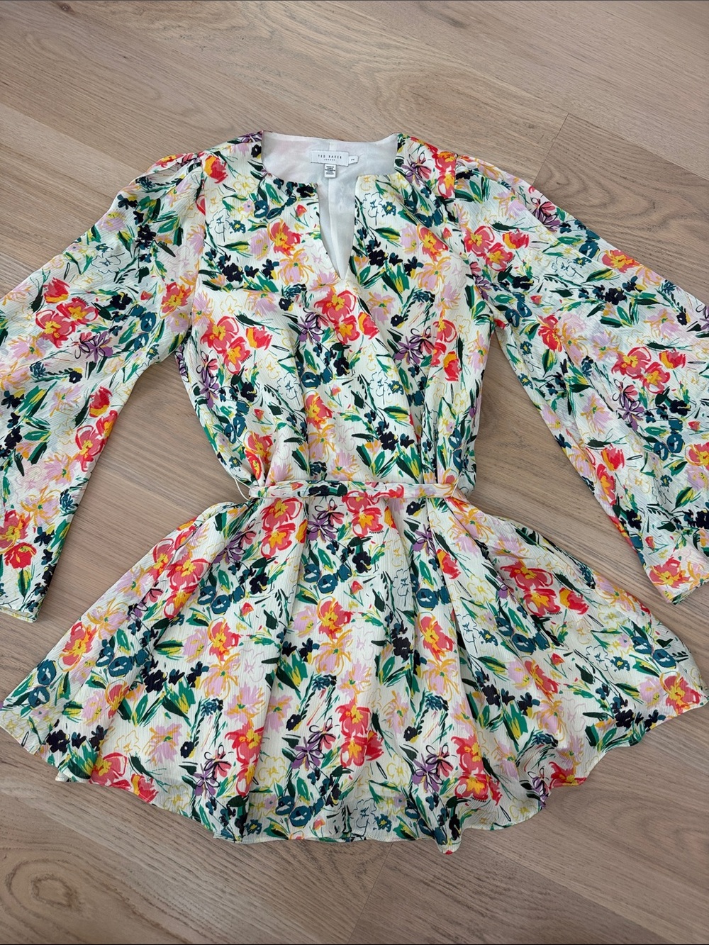 Ted Baker Dorethi Floral Mini Dress Belted Wide Sleeve Size 2 (US 6)